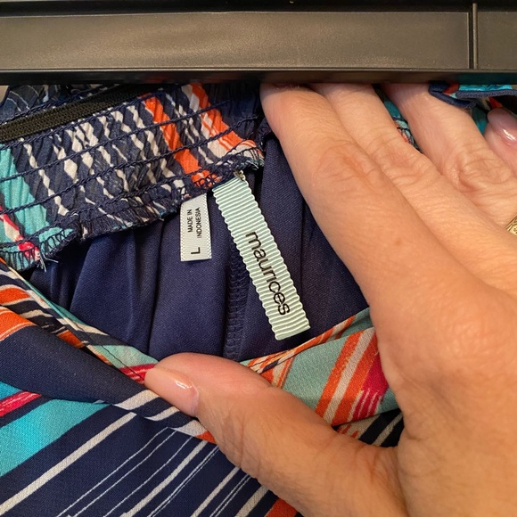 Maurices floor length elastic waistband sheer skirt w/miniskirt lining. EUC. - Picture 4 of 6